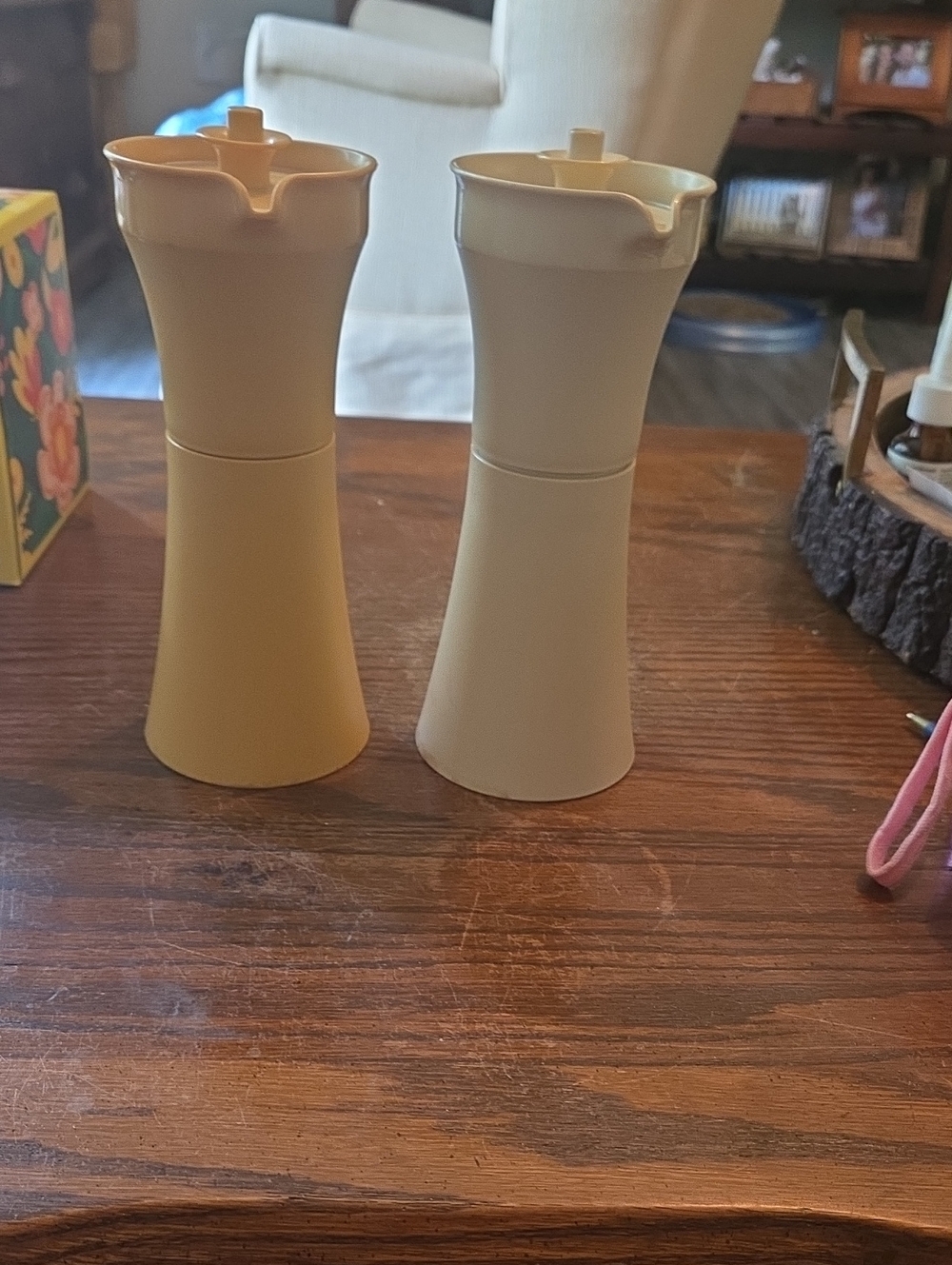 VTG Tupperware Yellow and Cream Oil And Vinegar Set